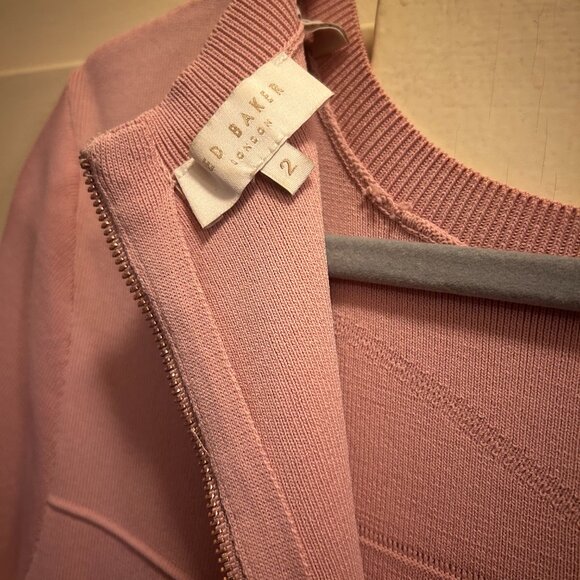 Dress - Picture 5 of 6